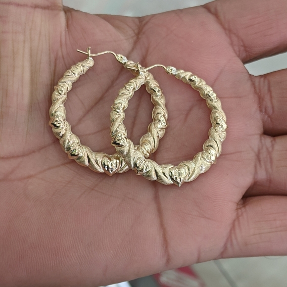 10kt Real Gold Hoop Earring